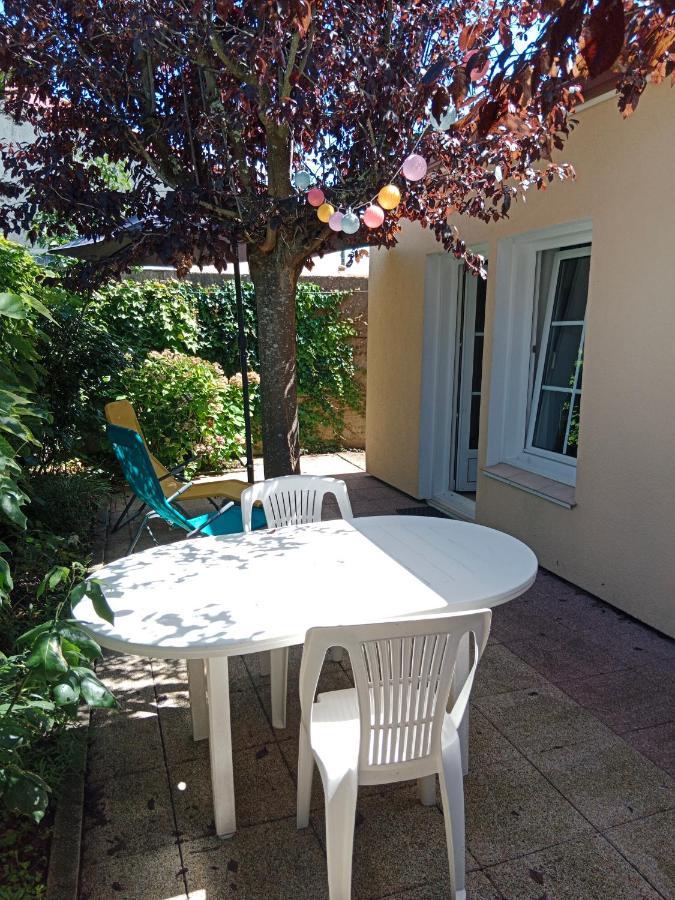Les Rosiers Villa Challans Exteriör bild